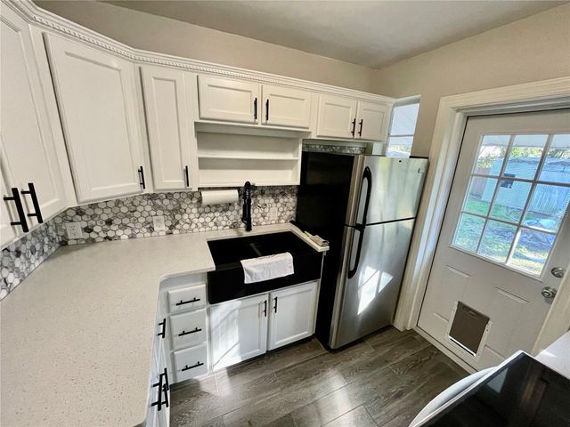 706 MISSION DRIVE, Wildwood, FL 34785