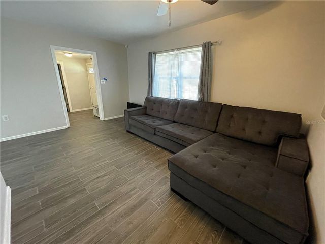 706 MISSION DRIVE, Wildwood, FL 34785