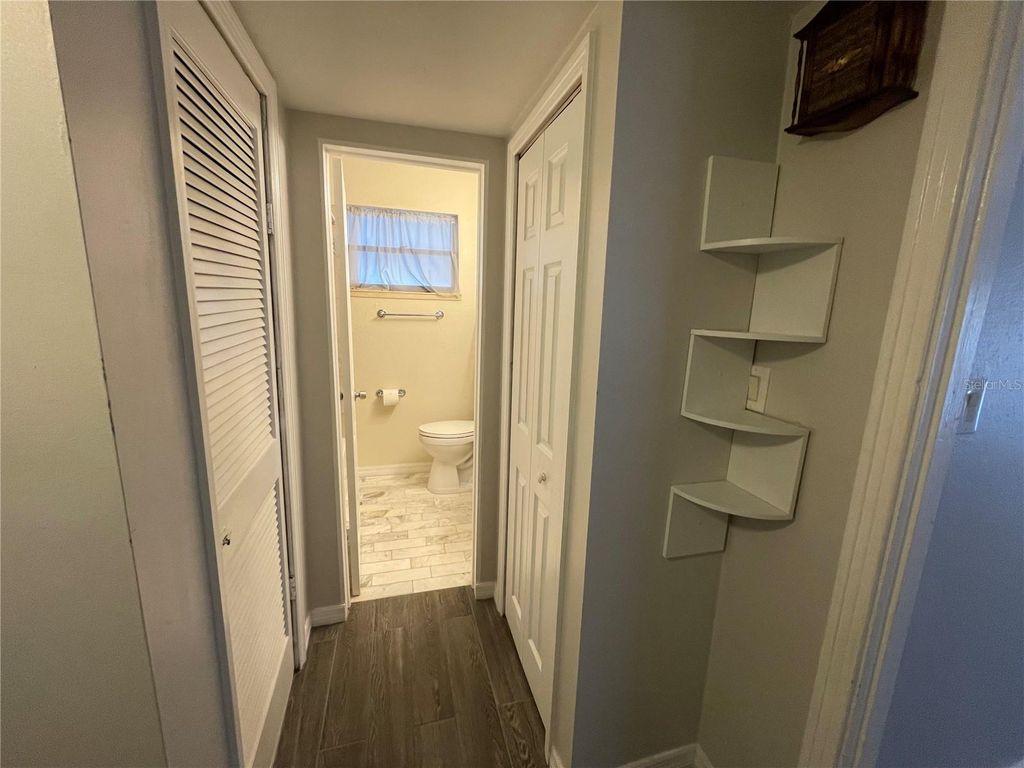 Image 13 of property listing at 706 MISSION DRIVE, Wildwood, FL 34785