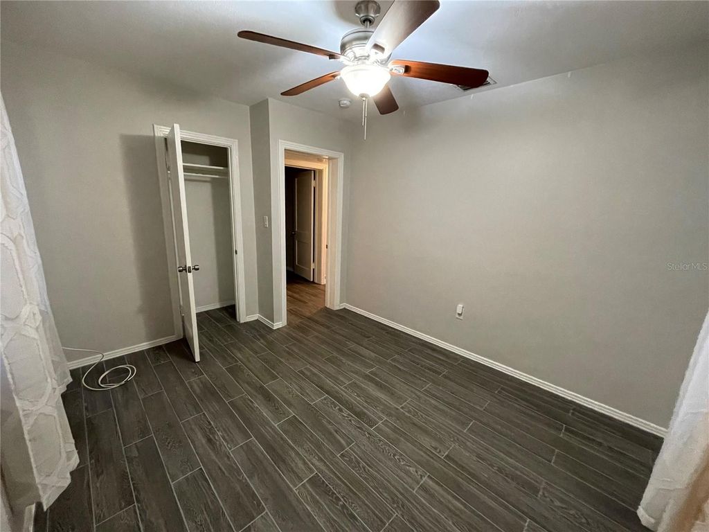 Image 17 of property listing at 706 MISSION DRIVE, Wildwood, FL 34785