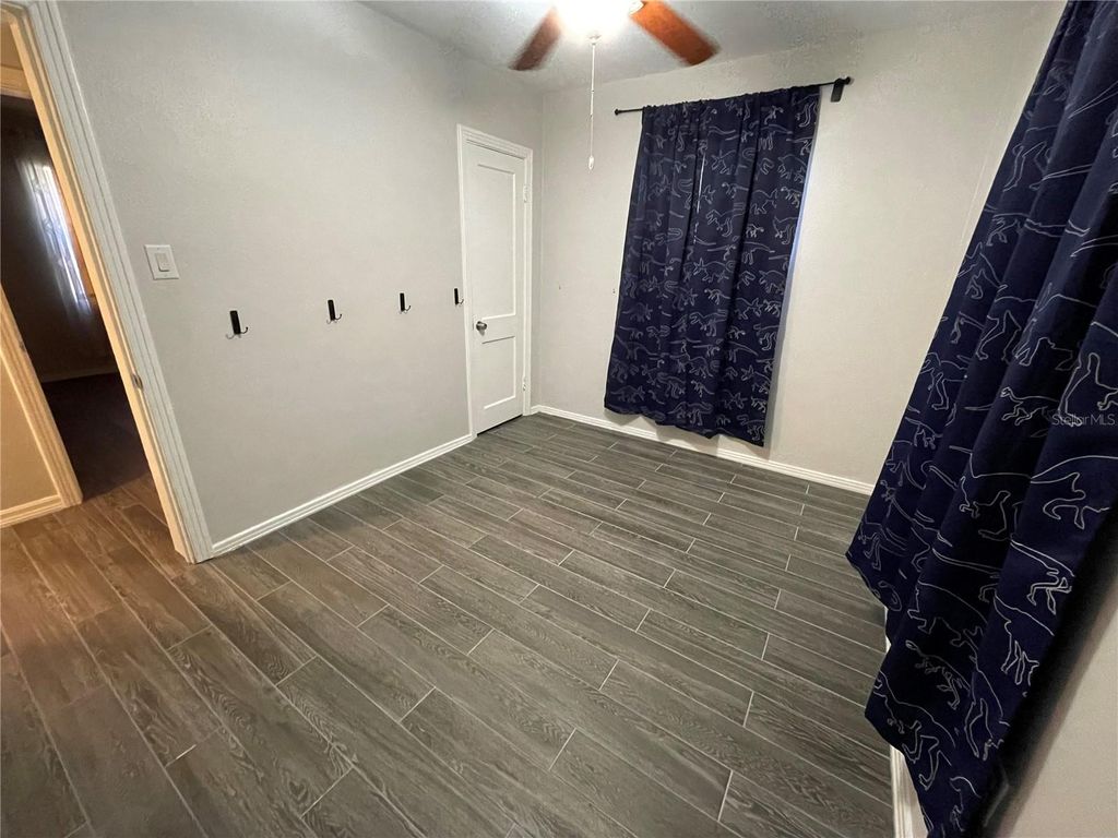 Image 19 of property listing at 706 MISSION DRIVE, Wildwood, FL 34785