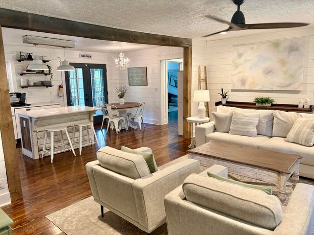 7120 Wallace RD, Fairview, TN 37062