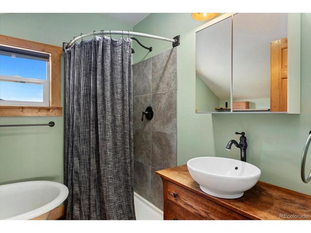 97 Highland Dr, Howard, CO 81233