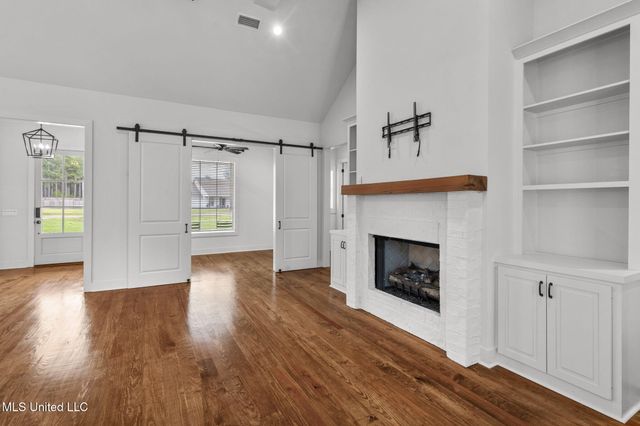 505 Castaway Circle, Brandon, MS 39047