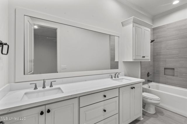 505 Castaway Circle, Brandon, MS 39047