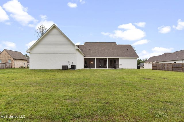 505 Castaway Circle, Brandon, MS 39047