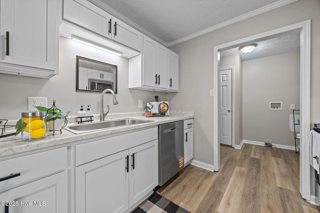 501 Oak Lane, Jacksonville, NC 28540