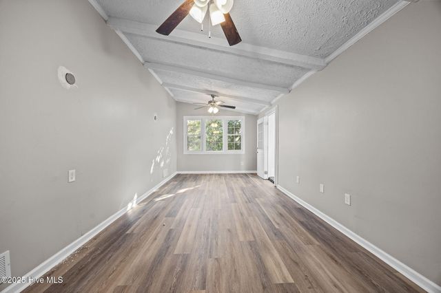 501 Oak Lane, Jacksonville, NC 28540