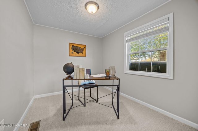 501 Oak Lane, Jacksonville, NC 28540