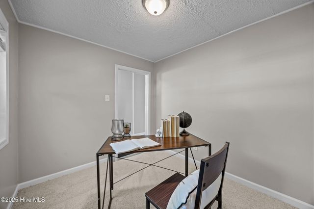 501 Oak Lane, Jacksonville, NC 28540