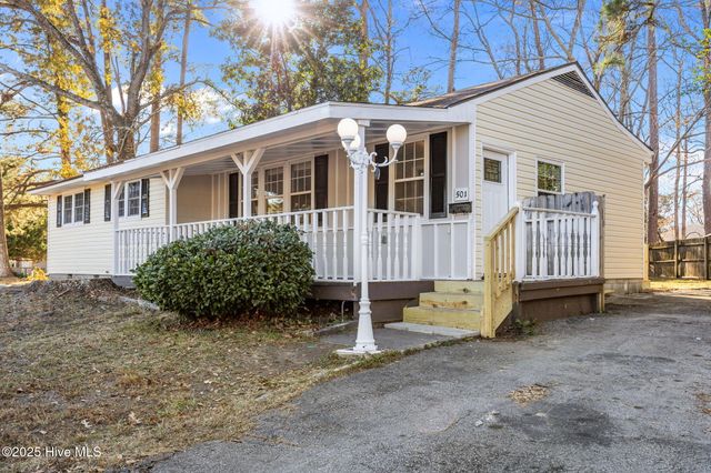 501 Oak Lane, Jacksonville, NC 28540