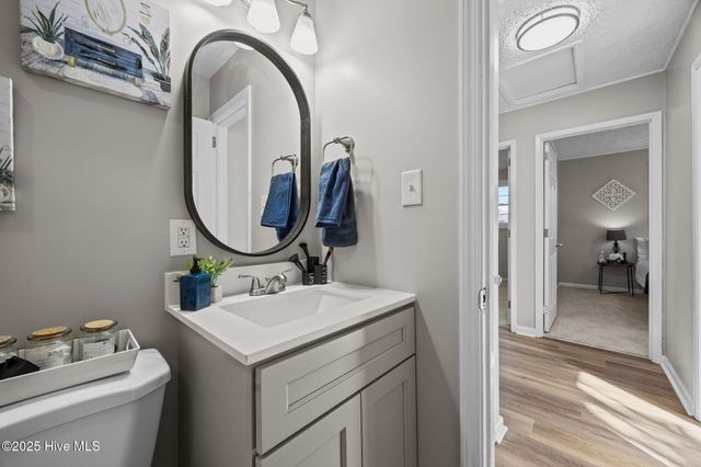 501 Oak Lane, Jacksonville, NC 28540