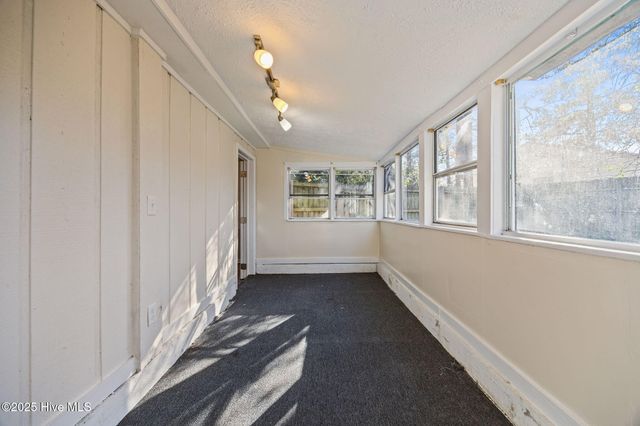 501 Oak Lane, Jacksonville, NC 28540