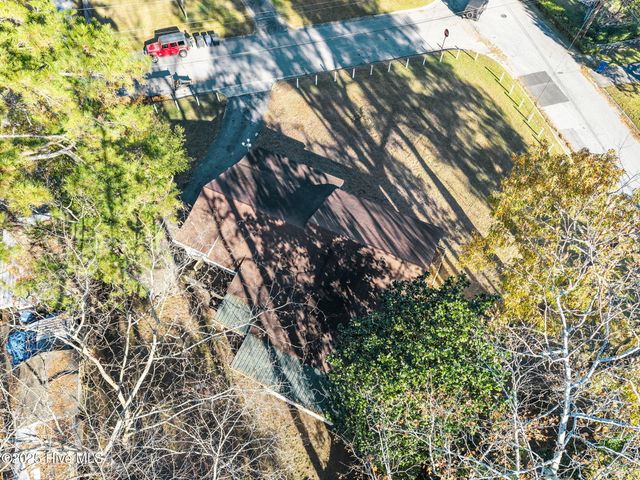 501 Oak Lane, Jacksonville, NC 28540