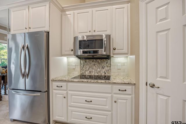 103 Park Ridge Lane, Bullard, TX 75757