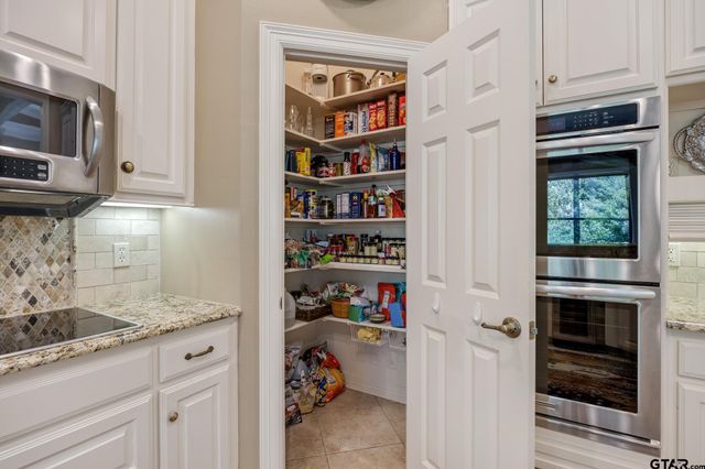 103 Park Ridge Lane, Bullard, TX 75757