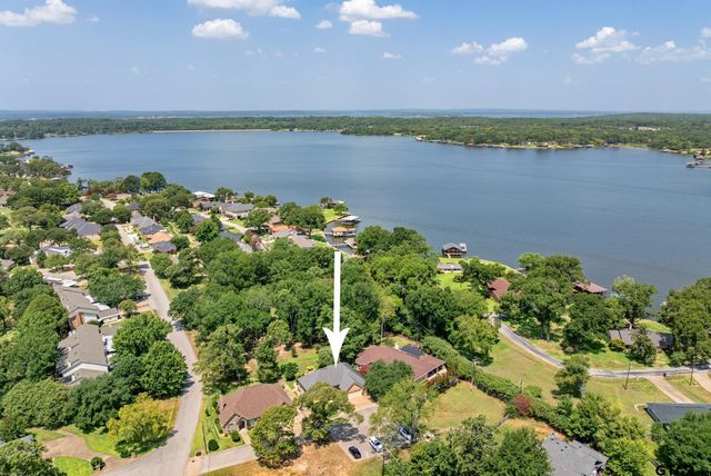 103 Park Ridge Lane, Bullard, TX 75757