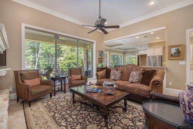 103 Park Ridge Lane, Bullard, TX 75757