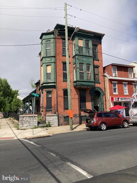 802 N 9TH ST, Reading, PA 19604