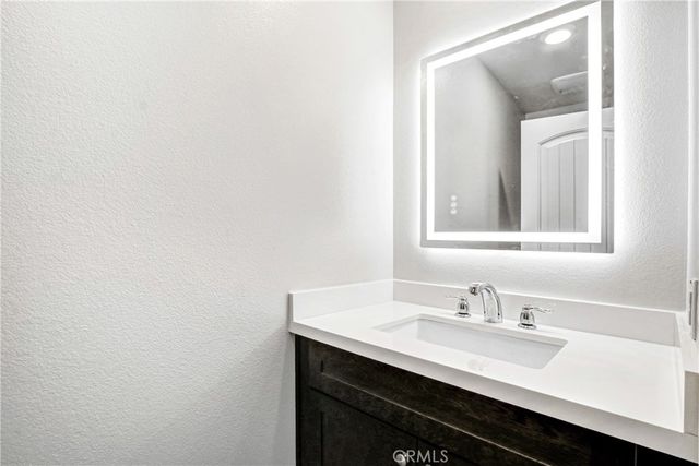 11270 Guava, Corona, CA 92883