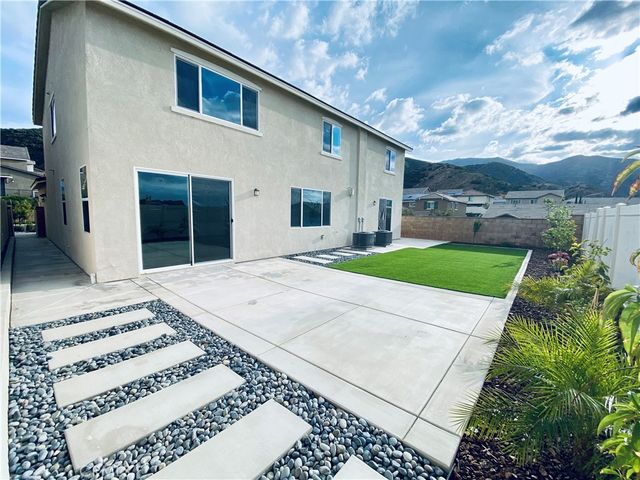 11270 Guava, Corona, CA 92883