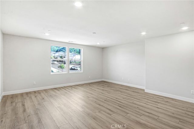 11270 Guava, Corona, CA 92883