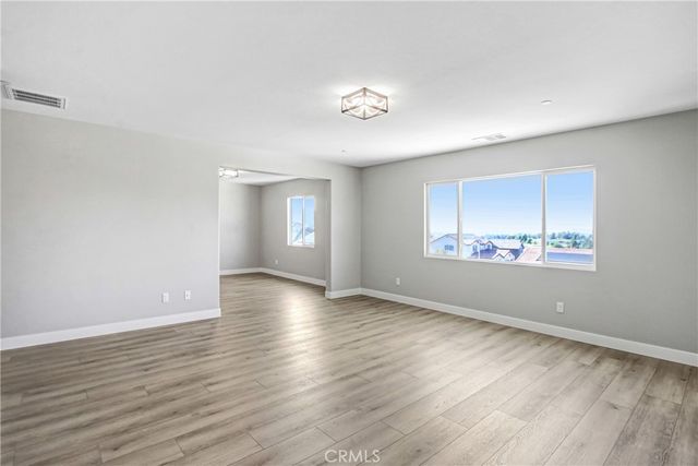 11270 Guava, Corona, CA 92883