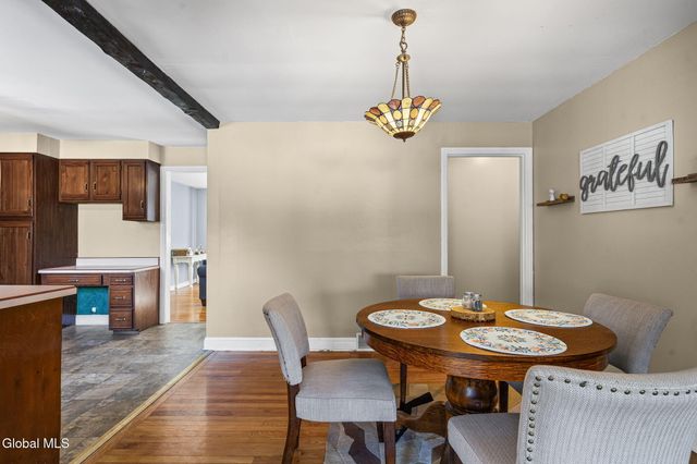 1090 Sacandaga Road, Schenectady, NY 12302