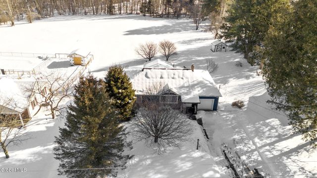 1090 Sacandaga Road, Schenectady, NY 12302