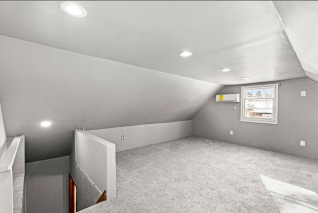 32 166th Place, Calumet City, IL 60409