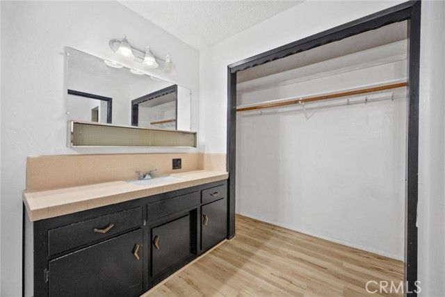 409 Borman Avenue, Bakersfield, CA 93308