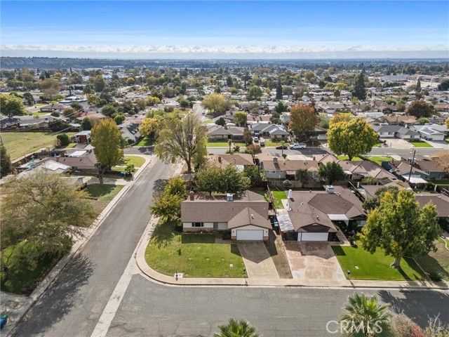 409 Borman Avenue, Bakersfield, CA 93308