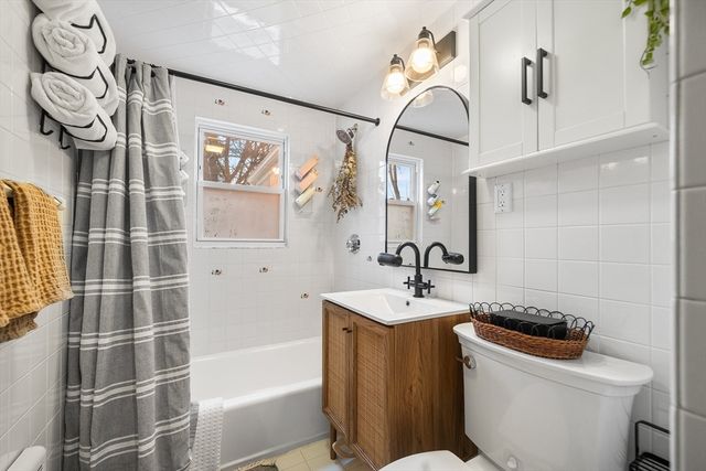 20 Powell St, Boston, MA 02132