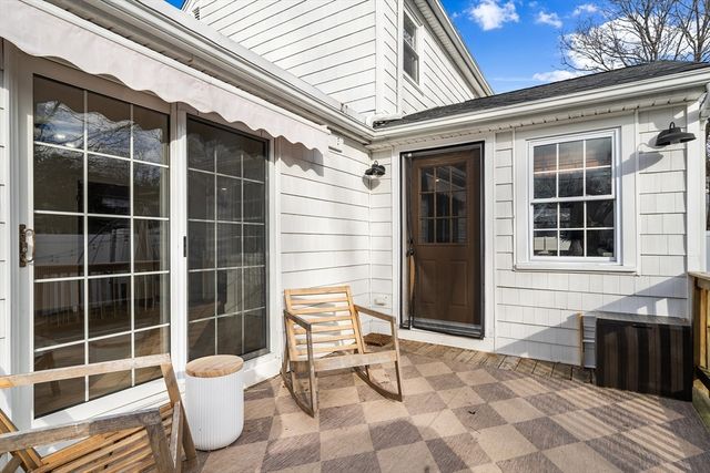 20 Powell St, Boston, MA 02132