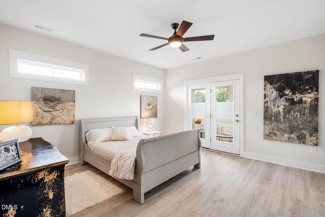 186 Bluffwood Avenue, Chapel Hill, NC 27516