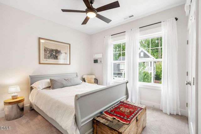 186 Bluffwood Avenue, Chapel Hill, NC 27516