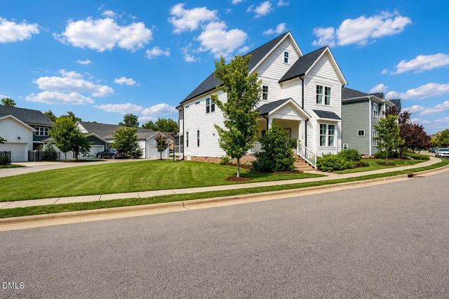 186 Bluffwood Avenue, Chapel Hill, NC 27516