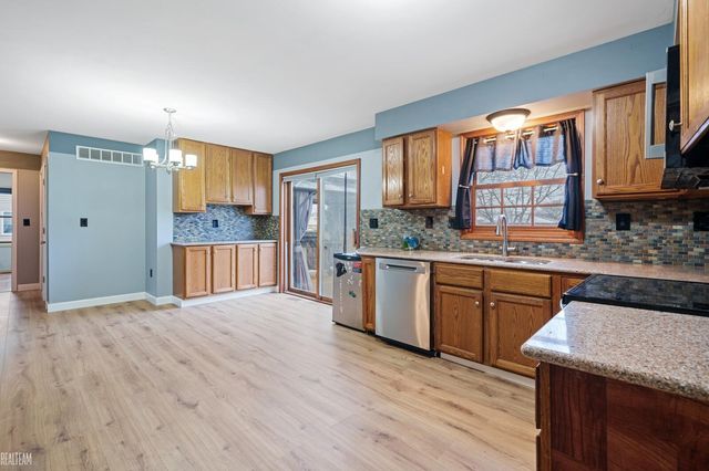 51613 Sass Road, Chesterfield Twp, MI 48047