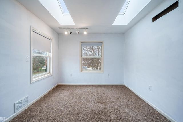 51613 Sass Road, Chesterfield Twp, MI 48047