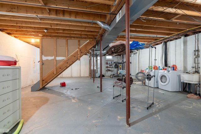 51613 Sass Road, Chesterfield Twp, MI 48047