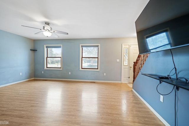 51613 Sass Road, Chesterfield Twp, MI 48047