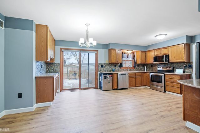 51613 Sass Road, Chesterfield Twp, MI 48047