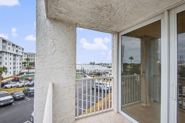 30 Moreno Point Road 306B, Destin, FL 32541