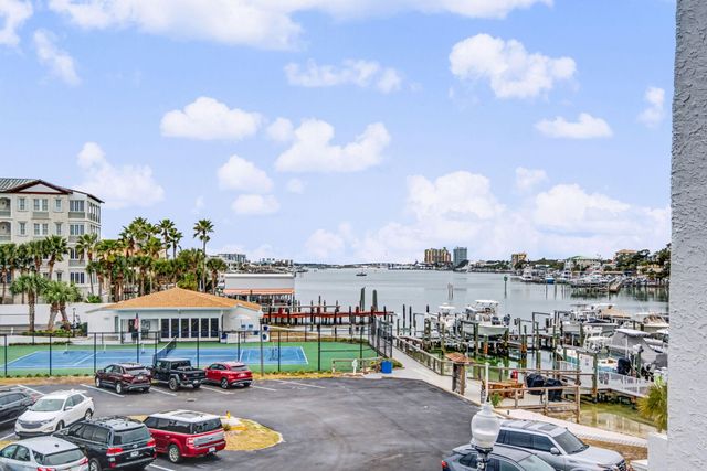 30 Moreno Point Road 306B, Destin, FL 32541