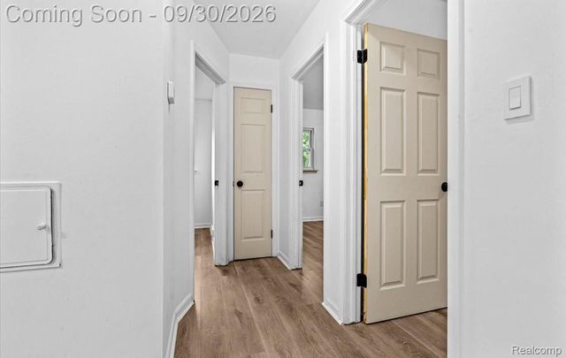 28618 Spring Arbor Drive, Southfield, MI 48076