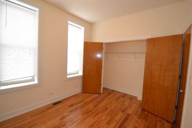 2835 N Damen Avenue 1F, Chicago, IL 60618