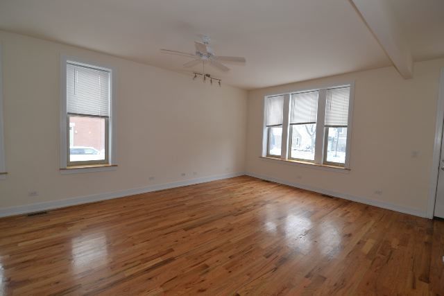 2835 N Damen Avenue 1F, Chicago, IL 60618