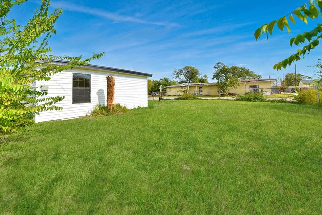 1203 W 6th Street, Freeport, TX 77541