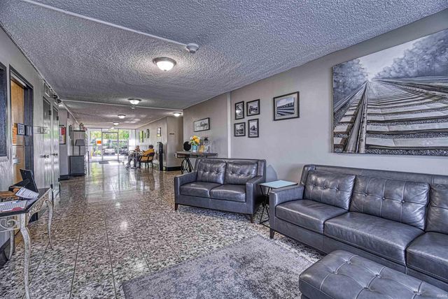 1100 Erie Ave Unit 301, Evansville, IN 47715