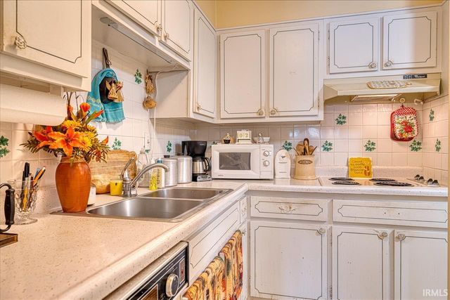 1100 Erie Ave Unit 301, Evansville, IN 47715